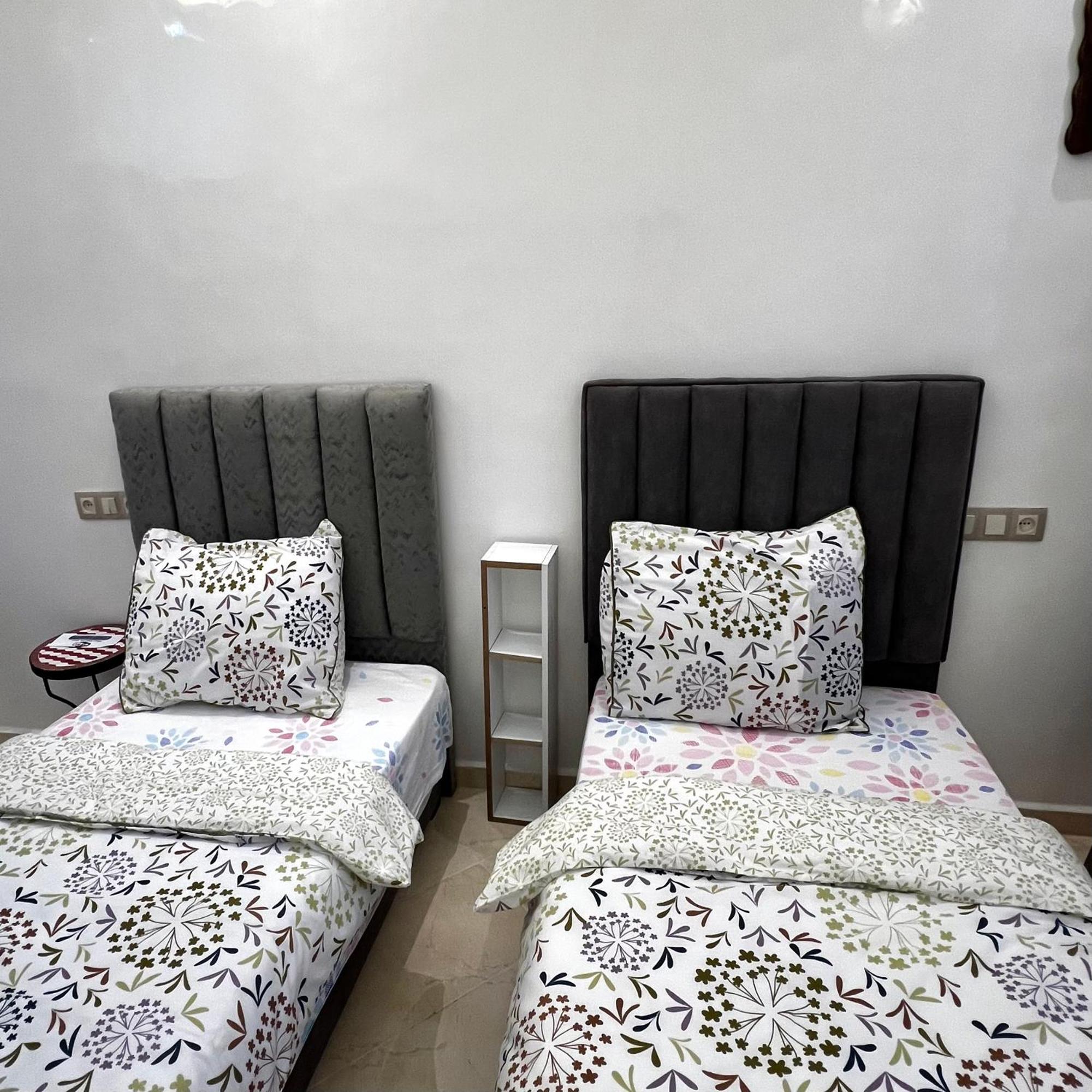 Appartement Proche Aeroport, Dar Nahila 马拉喀什 外观 照片