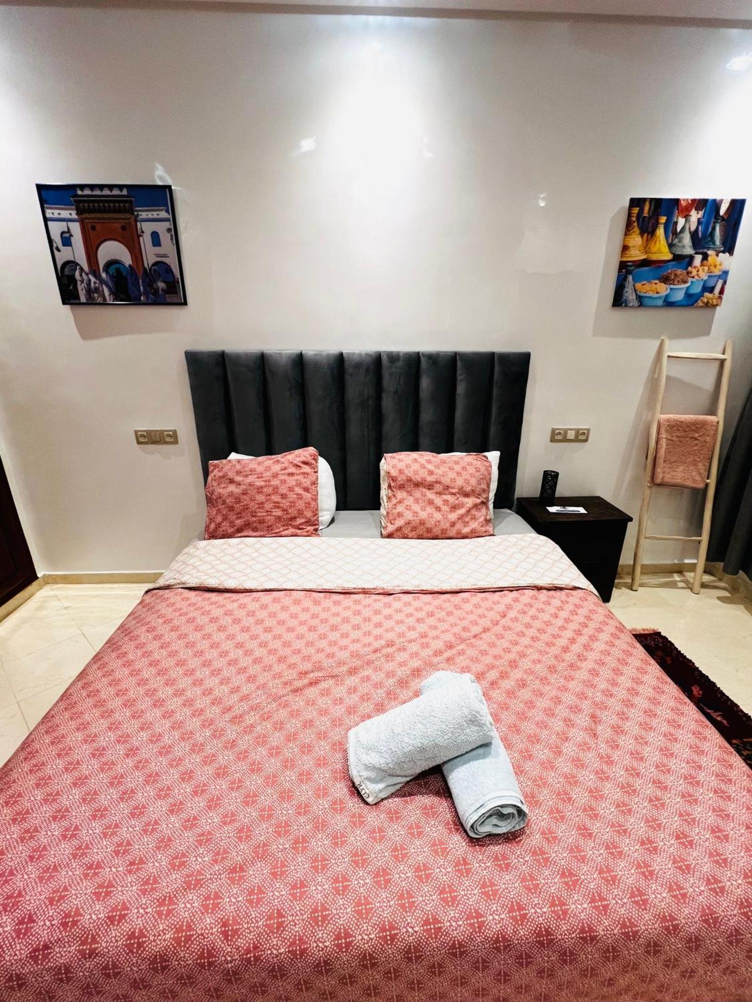 Appartement Proche Aeroport, Dar Nahila 马拉喀什 外观 照片