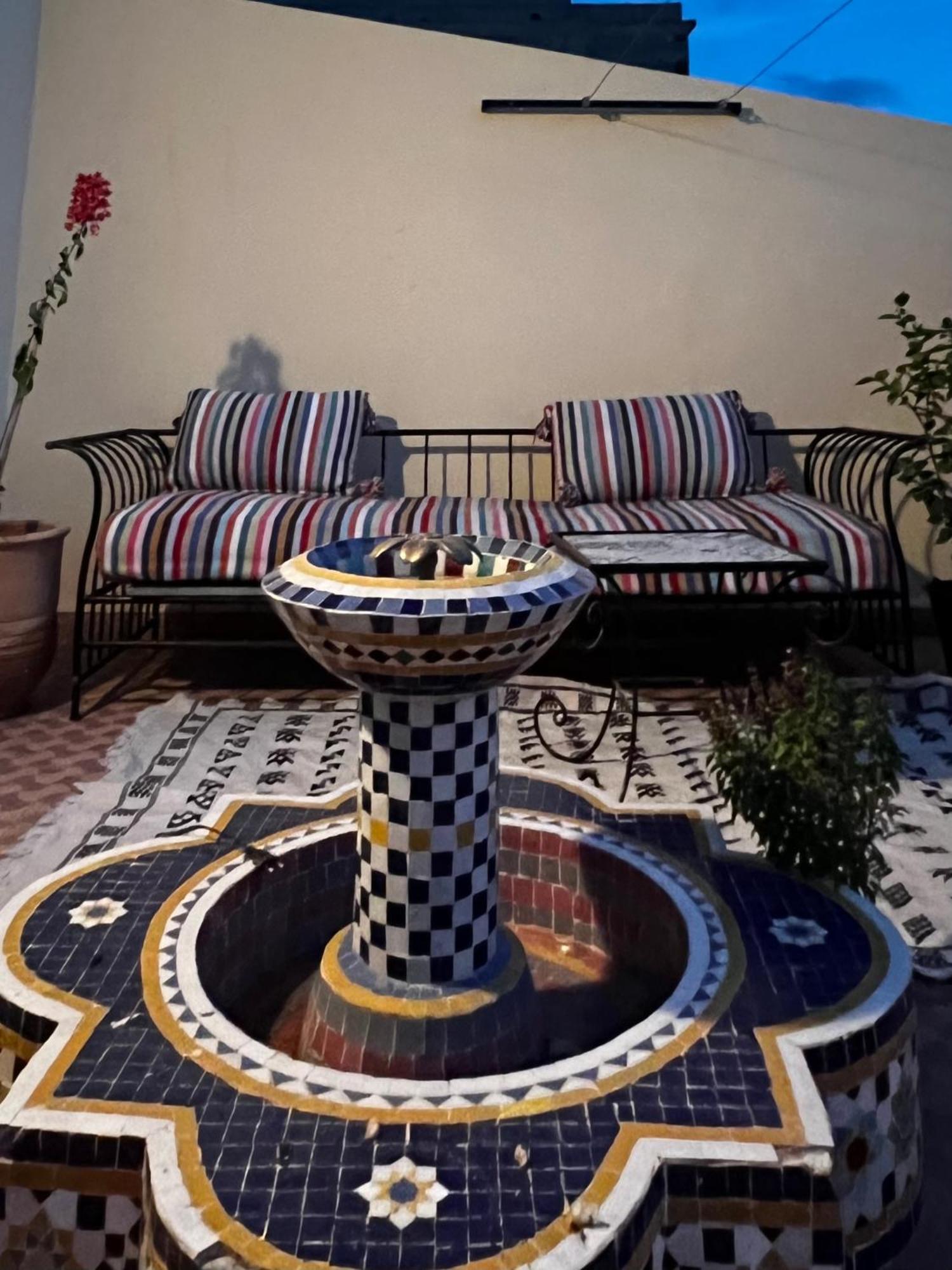 Appartement Proche Aeroport, Dar Nahila 马拉喀什 外观 照片