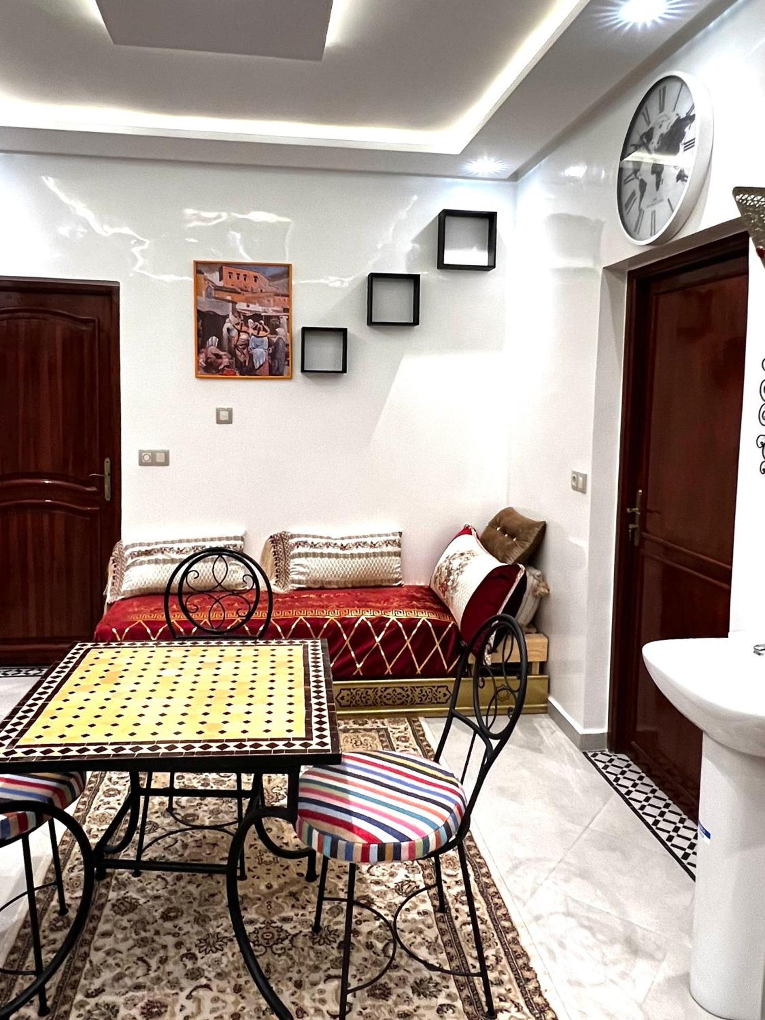 Appartement Proche Aeroport, Dar Nahila 马拉喀什 外观 照片